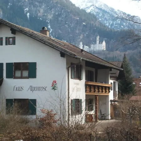 Haus Alpenrose *