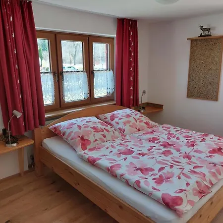 דירה Haus Alpenrose *