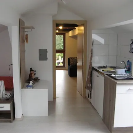 Haus Alpenrose *